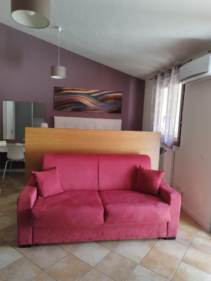 Casa Nicole Apartment กัสเตลบูโอโน ภายนอก รูปภาพ