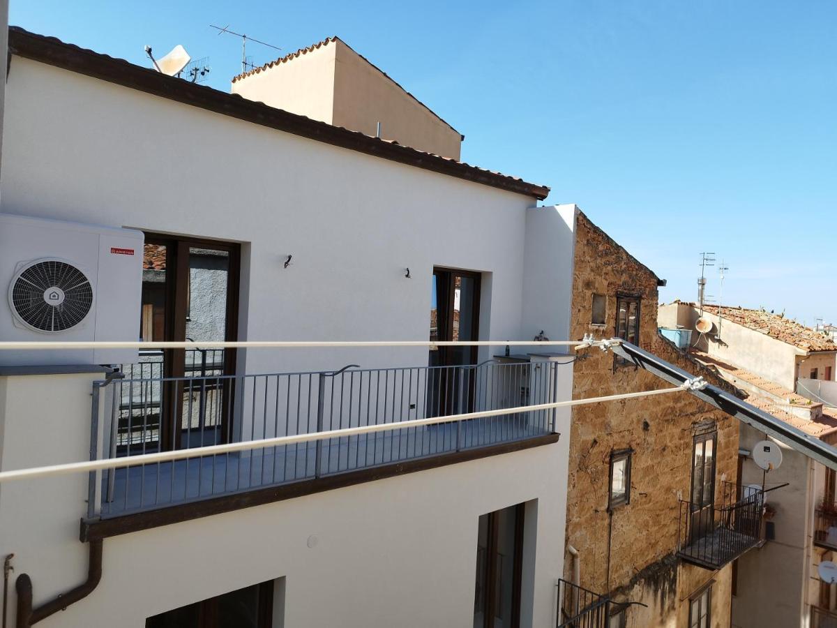 Casa Nicole Apartment กัสเตลบูโอโน ภายนอก รูปภาพ