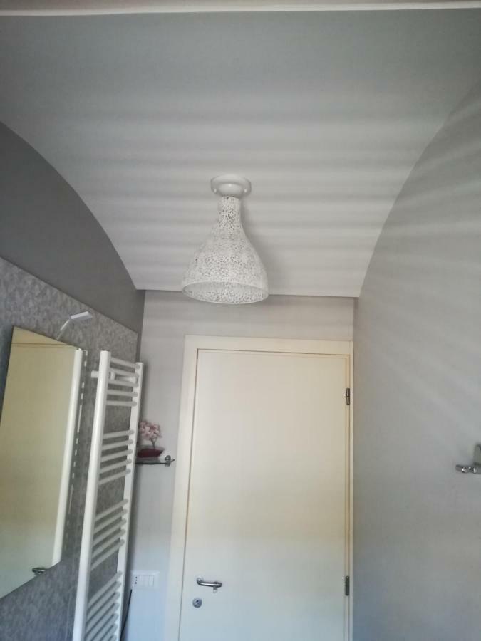 Casa Nicole Apartment กัสเตลบูโอโน ภายนอก รูปภาพ
